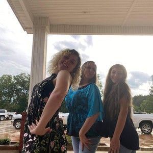 Meet your Posher, Vanessa